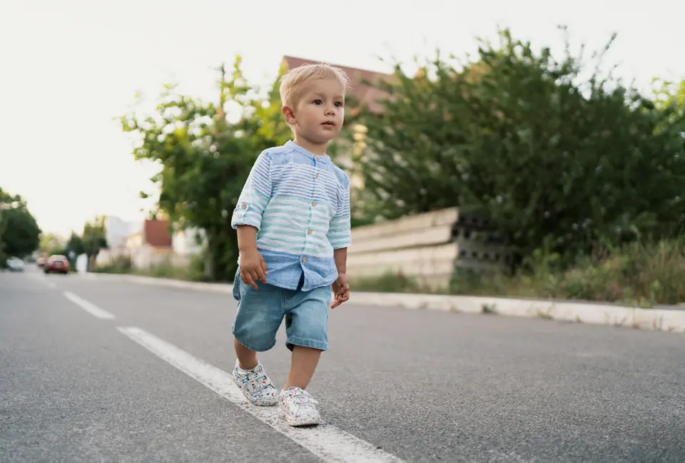 Imagen de Grigorii Eremian ofreciendo la mano